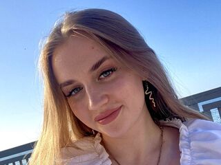 hot cam girl masturbating SonyMiller