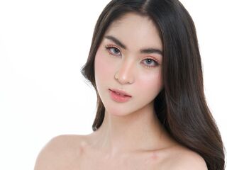 hot cam girl fingering SyrenaPorsche