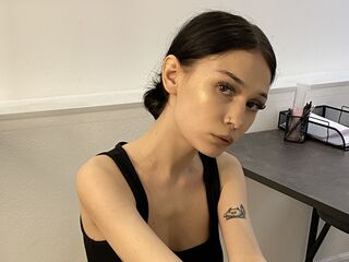 fingering cam girl TaliaHicks