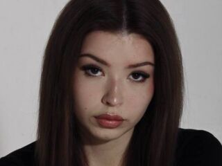 camgirl showing tits TheresiaPolitz