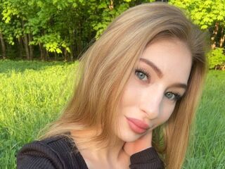 masturbating girl ValenciaZarrabi