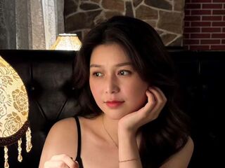 topless cam girl XiaoYuner