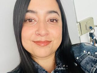 camgirl playing with dildo YeinPalmer
