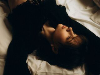 naked cam chatroom ZulaMabin