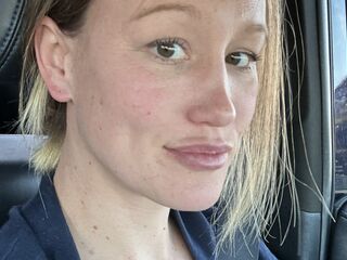 camslut fingering wet pussy hannacalifornia